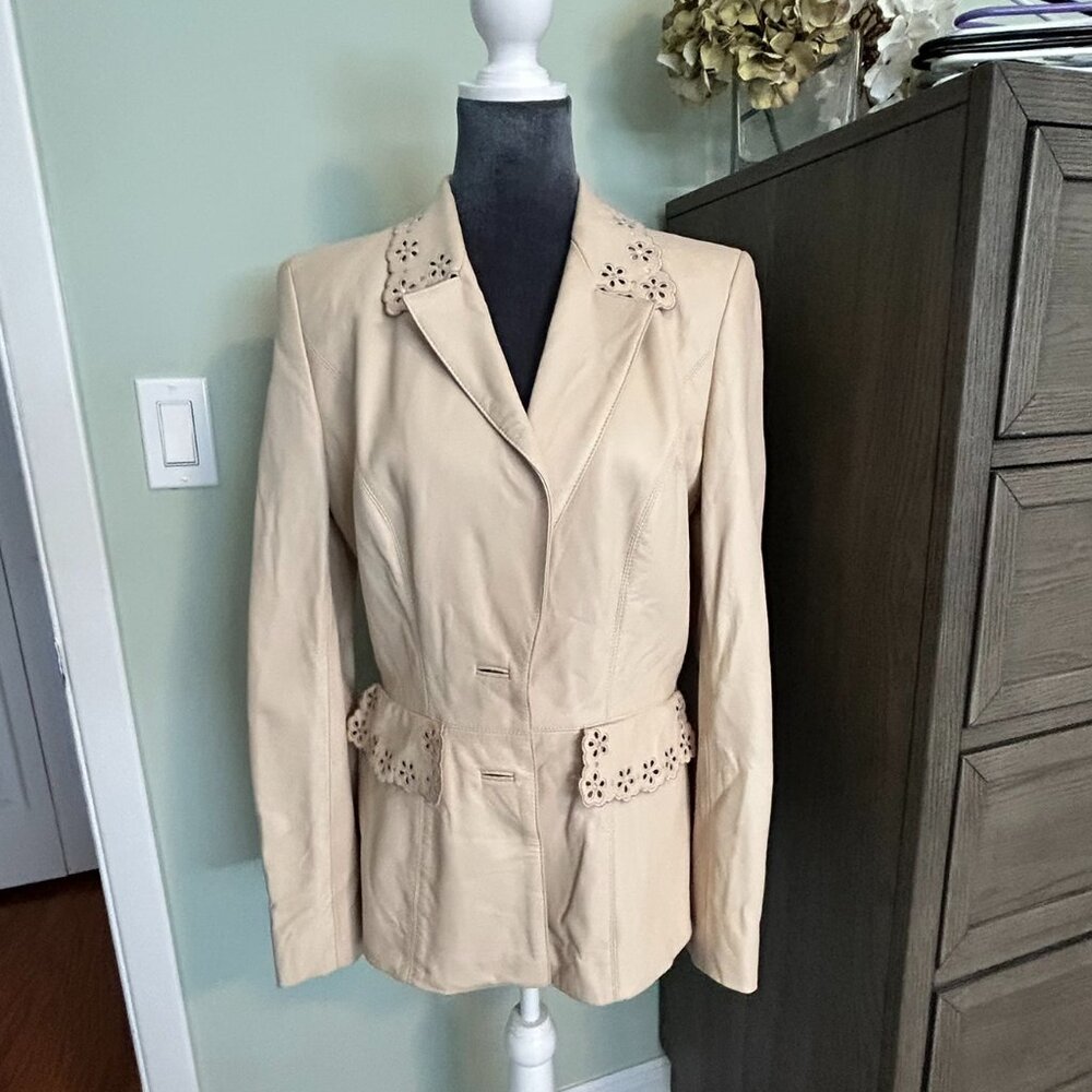 Vintage Escada Lamb Nappa Leather Blazer - Ivory Scalloped Trim - EU 40 US 8